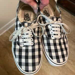 Vans Classic Sneakers!!!!